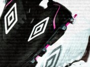 ‘Out of Line’ – Umbro svela gli abbaglianti stivali Velocita Decima e Tocco V