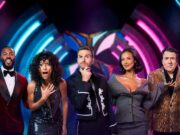 Il Cantante Mascherato rivela colpi di scena “mai fatti prima” mentre Jonathan Ross afferma che “sta accadendo molto di più”