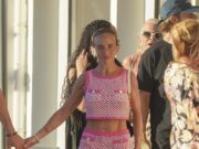 La nuova vita di Chloe Inexperienced mentre mostra la sua figura tremendous tonica a St Barts a Capodanno con suo marito e i suoi figli dopo essersi allontanata dai riflettori