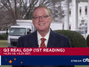 Il candidato alla presidenza della Fed, Hassett, afferma che gli Stati Uniti sono molto indietro rispetto alla riduzione dei tassi di interesse