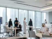 Gli Emirati Arabi Uniti aumenteranno il salario minimo del settore privato per gli Emirati a 6.000 Dh dal 1° gennaio 2026