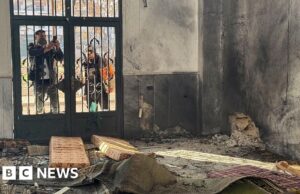 Esplosione in una moschea siriana durante la preghiera del venerdì: almeno otto morti