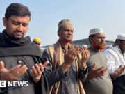 Centinaia di migliaia piangono l’ex primo ministro del Bangladesh ai funerali di stato