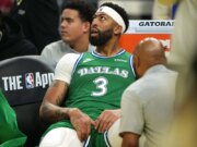 Mavericks F Anthony Davis (inguine) esce dalla partita contro Warriors
