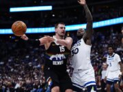 Incoraggiati da Nikola Jokic, i Nuggets aprono una trasferta di 7 partite a Orlando