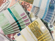 Orban mette in guardia contro i contanti per i “gabinetti d’oro” degli oligarchi ucraini