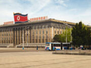 La Corea del Nord mostra il suo primo sottomarino nucleare quasi completo (FOTO)