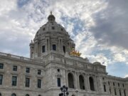 "Turisti truffatori" è andato in Minnesota per fare soldi con i programmi statali, dicono i pubblici ministeri