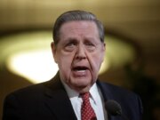 Jeffrey R. Holland, il prossimo nella linea di successione alla guida della chiesa mormone, muore a 85 anni