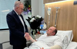 Il primo ministro australiano annuncia gli onori al coraggio nazionale dopo l’attacco terroristico antisemita