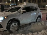Il clima invernale colpisce i Grandi Laghi e le parti del nord-est con forti nevicate e venti pericolosi