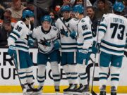 Macklin Celebrini raggiunge un traguardo mentre gli Sharks superano i Geese