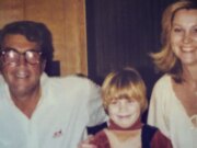 Dean Martin ha distrutto un’auto d’epoca nel drive-thru di McDonald’s mentre prendeva un hamburger per il nipote di Bing Crosby