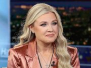 Erika Kirk parla del dolore e della fede a Natale: “La vita è diversa ora”