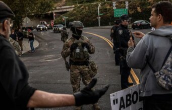 Trump afferma che la Guardia Nazionale lascerà Chicago, Los Angeles e Portland