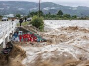 La tempesta in California minaccia case e viaggi di vacanza