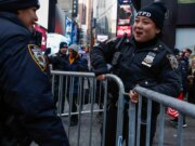 Le forze dell’ordine intensificano le misure di sicurezza di Capodanno in tutto il Paese