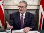 Starmer ha imposto il coprifuoco nel Regno Unito? No, è solo un video TikTok falso