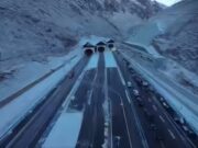“Il più lungo del mondo”: la Cina inaugura un tunnel autostradale di 22 km nello Xinjiang – guarda il video