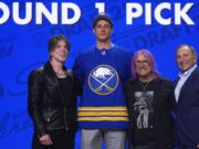 Il difensore della stella ceca Radim Mrtka manca la gara d’apertura del WJC contro il Canada