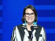 Il candidato democratico al Senato del Minnesota deve affrontare la chiamata dell’avversario per scusarsi per il video virale dell’hijab che ha “assecondato”.