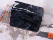 C’è stato un solo vincitore per il premio “il telefono meno durevole del 2025”.