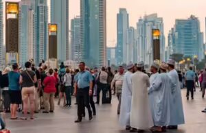 Stipendi degli Emirati Arabi Uniti 2025: cosa guadagnano realmente i lavoratori senza salario minimo