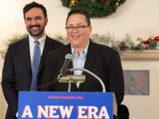 Elon Musk avverte che “la gente morirà” per la scelta del commissario FDNY di Mamdani di Lillian Bonsignore