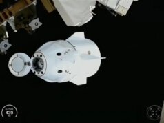 Gli astronauti tornano a casa presto dopo un problema medico