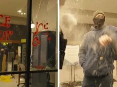 I manifestanti anti-ICE provocano il caos fuori dall’resort dove i federali credevano alloggiassero, in video