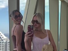 Mostrando a Lachie cosa si sta perdendo! Jules Neale stupisce con un completo rosa trasparente agli Australian Open mentre si gode la sua nuova vita lussuosa dopo la high quality del suo matrimonio