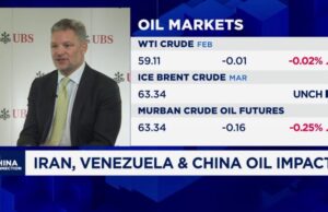 L’oro e l’argento raggiungono nuovi massimi mentre gli investitori digeriscono la spinta di Trump per la Groenlandia e si concentrano su asset più sicuri