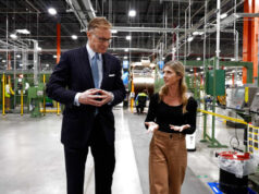 Meta Inks si impegna a pagare a Corning fino a 6 miliardi di dollari per i cavi in fibra ottica nei information middle AI