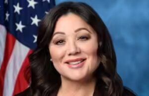 L’alto funzionario di Trump accusato di aver visitato uno strip membership in viaggio – Chi è Lori Chavez-DeRemer?