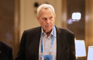 Il comproprietario dei Giants Tisch afferma di non essere mai andato sull’isola di Epstein, si rammarica dell’associazione