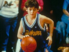 Josh in ‘Air Bud’ ‘Memba Him?!