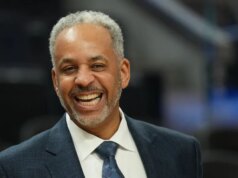 Report: Gli Hornets ritirano la maglia numero 30 di Dell Curry
