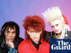 “È stato ispirato da una pomiciata in una cabina fotografica”: come i Thompson Twins hanno realizzato Maintain Me Now