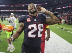 Lo stato di infortunio “strano” dell’RB texano Joe Mixon è ancora nuvoloso