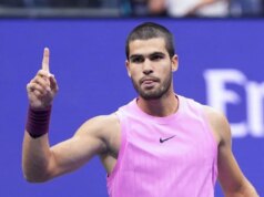 Carlos Alcaraz conduce una giornata senza sorprese agli Australian Open