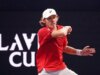 Alex de Minaur avanza, Felix Auger-Aliassime si ritira in Australia
