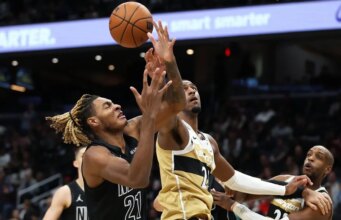 I maghi superano i Nets mentre la ripresa continua