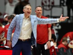 Insoddisfatto del gioco del numero 13 dell’Alabama, l’allenatore cerca un sollievo a Miss. State