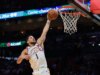 Suns G Devin Booker (caviglia) eliminato contro i Pistons
