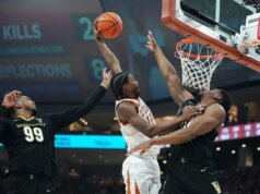Il Texas nega l’inizio 17-0 del report del programma Vanderbilt numero 10
