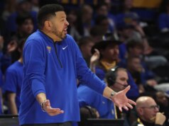 Le offerte in scivolata di Pitt risolvono i problemi sulla linea di tiro libero contro Wake Forest