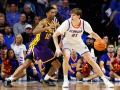 Rueben Chinyelu, numero 16 della Florida, domina il vetro per smaltire LSU