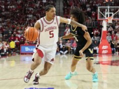 N. 20 Arkansas fuori per fermare i problemi stradali contro l’Oklahoma vacillante