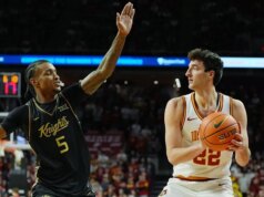 Lo stato numero 8 dell’Iowa cerca di riprendere slancio contro il Colorado