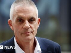 Il direttore generale della BBC lascerà l’incarico advert aprile dopo le dimissioni